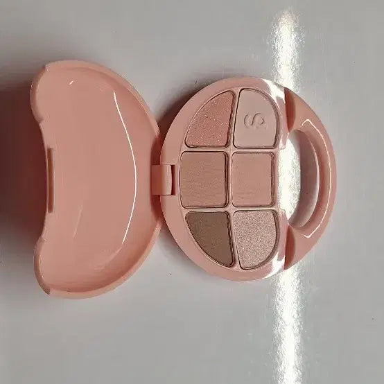 [BUNJANG] Colorgram Pocket Ring My Palette 01 Moolmool Peach / 컬러그램 포켓링 마이 팔레트 01 물물피치 판매합니다