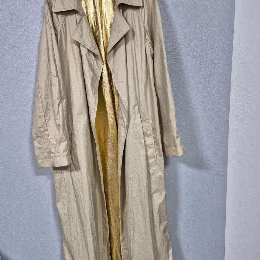 [BUNJANG] Sandro Gilded Lining Windbreaker Long Coat / 산드로 금박 바람막이 롱코트 프리