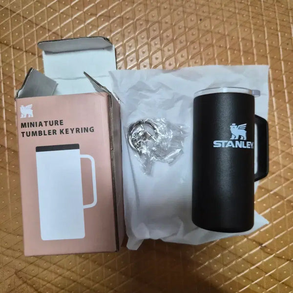 [BUNJANG] Stanley x Hello Kitty Mini Tumbler Keychain Bundle Set / 스탠리. 키티 미니텀블러 키링 2개일괄