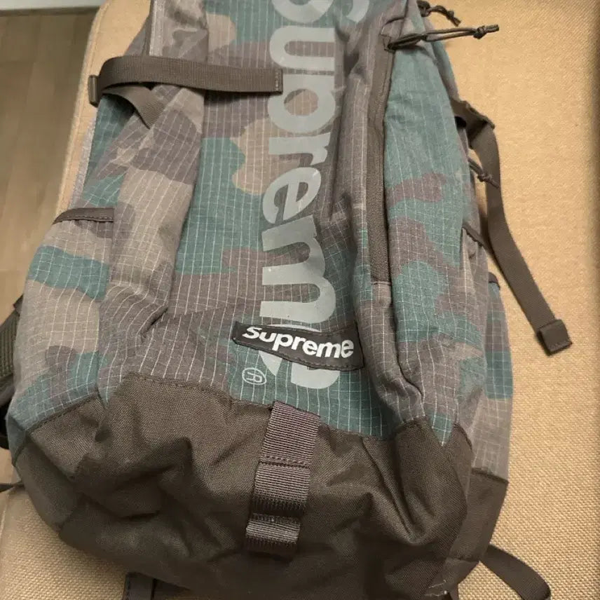 [BUNJANG] Supreme Woodland Camo Backpack / 슈프림 우드랜드카모 백팩