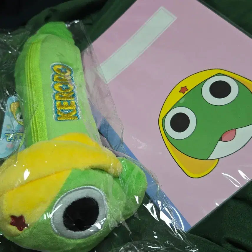 [BUNJANG] Keroro Pencil Case + Notebook Set / 케로로 필통 + 노트 세트