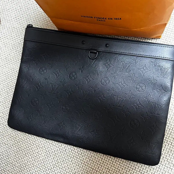 [BUNJANG] Louis Vuitton Pochette Monogram Shadow Clutch Bag / [OS/당일배송] 루이비통 포쉐트 모노그램 쉐도우 클러치백