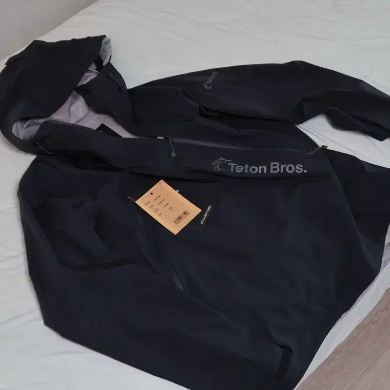 [BUNJANG] Teton Bros. Tsurugi Jacket Navy Black / 티톤브로스 츠루기 자켓