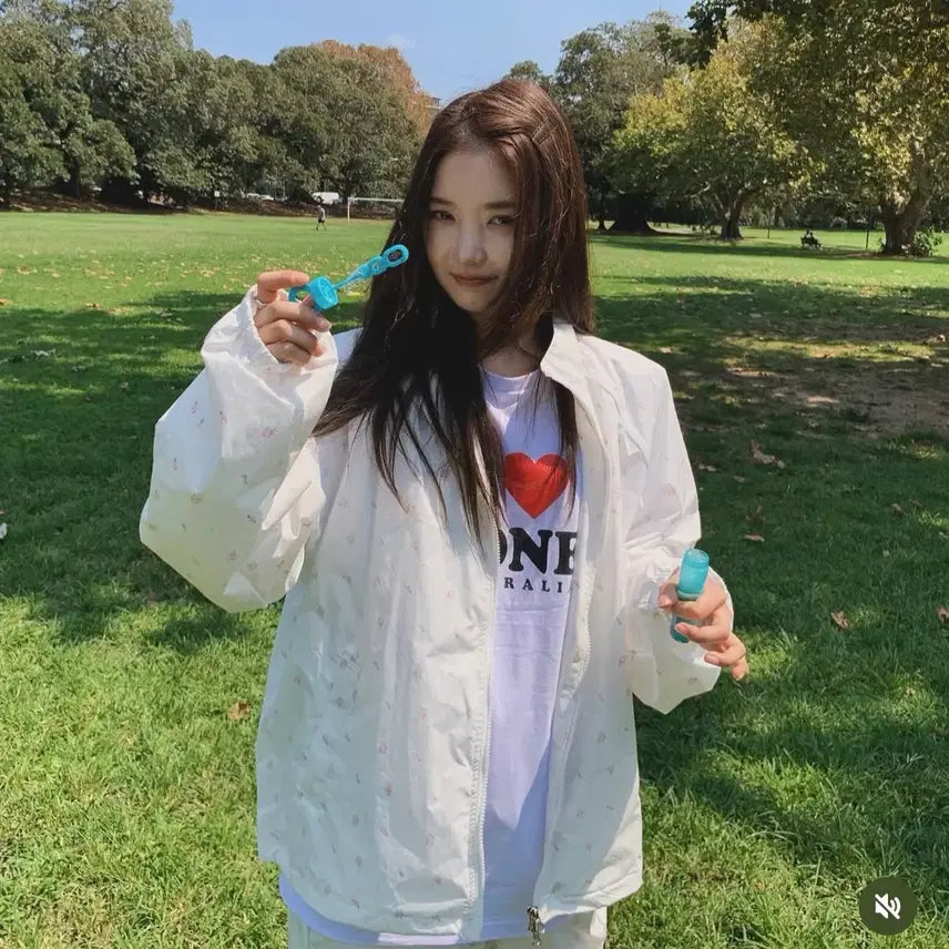 [BUNJANG] The Barnet Cloudy Wind Jacket / 더바넷 클라우디 윈드 자켓