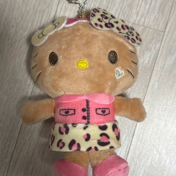 [BUNJANG] Gyaru Leopard Print Kitty Doll Keyring / 갸루 호피 키티 인형 키링