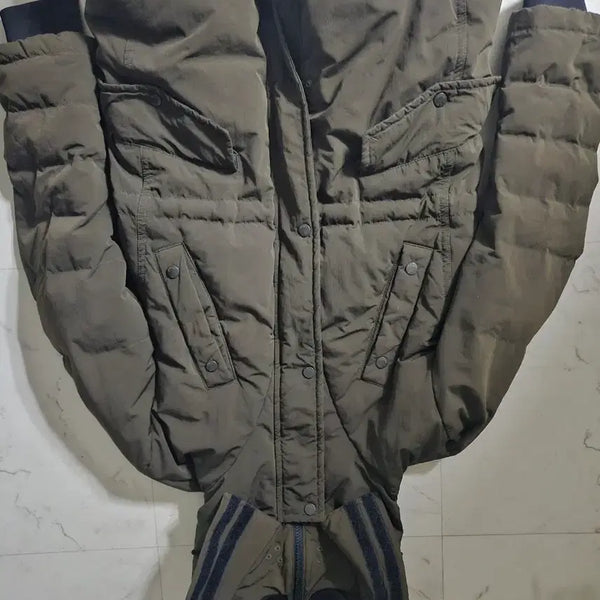 [BUNJANG] CP Company Goggle Down Jacket Olive / CP컴퍼니 고글 다운 패딩 올리브