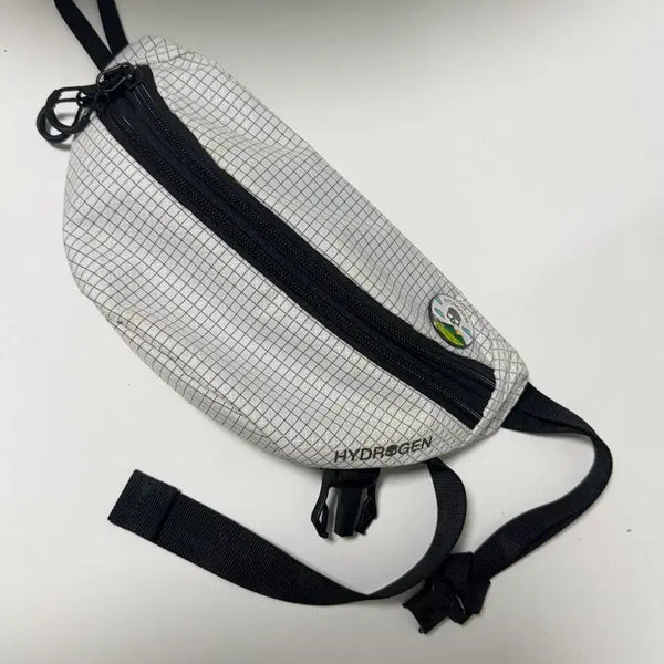 [BUNJANG] Hydrogen White Hip Bag / 하이드로겐 힙색 화이트