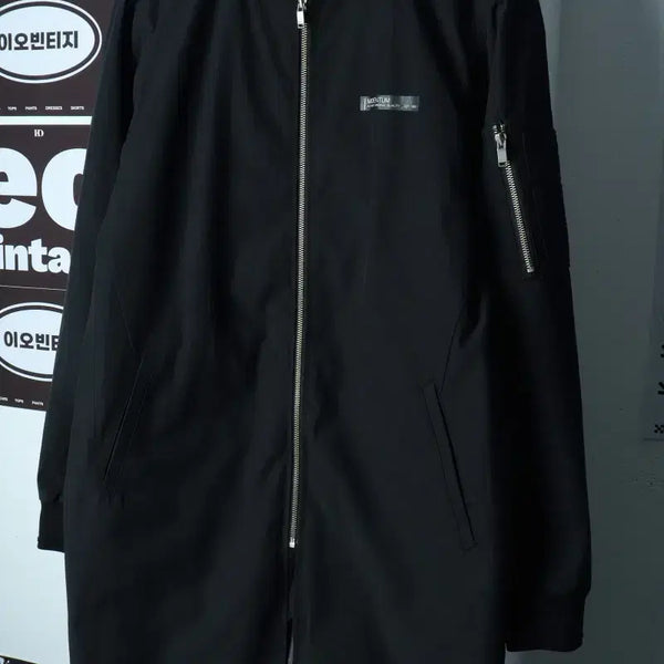 [BUNJANG] Lightweight Zip-Up Windbreaker Jumper Jacket / (L-XL) 집업 바람막이 점퍼자켓 항공 경량 블랙 롱-H39041