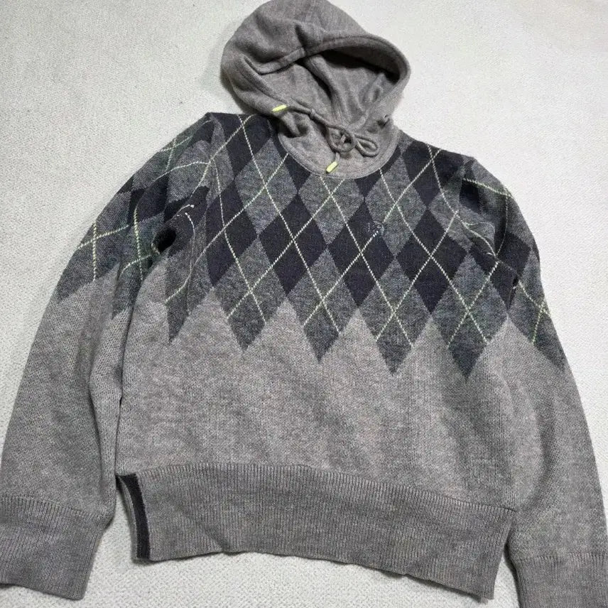 [BUNJANG] G/Fore Check Pattern Windproof Hooded Sweater / L) 지포어 G/Fore 체크 패턴 후드 스웨터 방풍