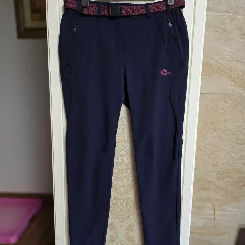 [BUNJANG] Nepa Women's Navy Hiking Pants Size 75 / 네파 여성 바지 네이비 색상 75
