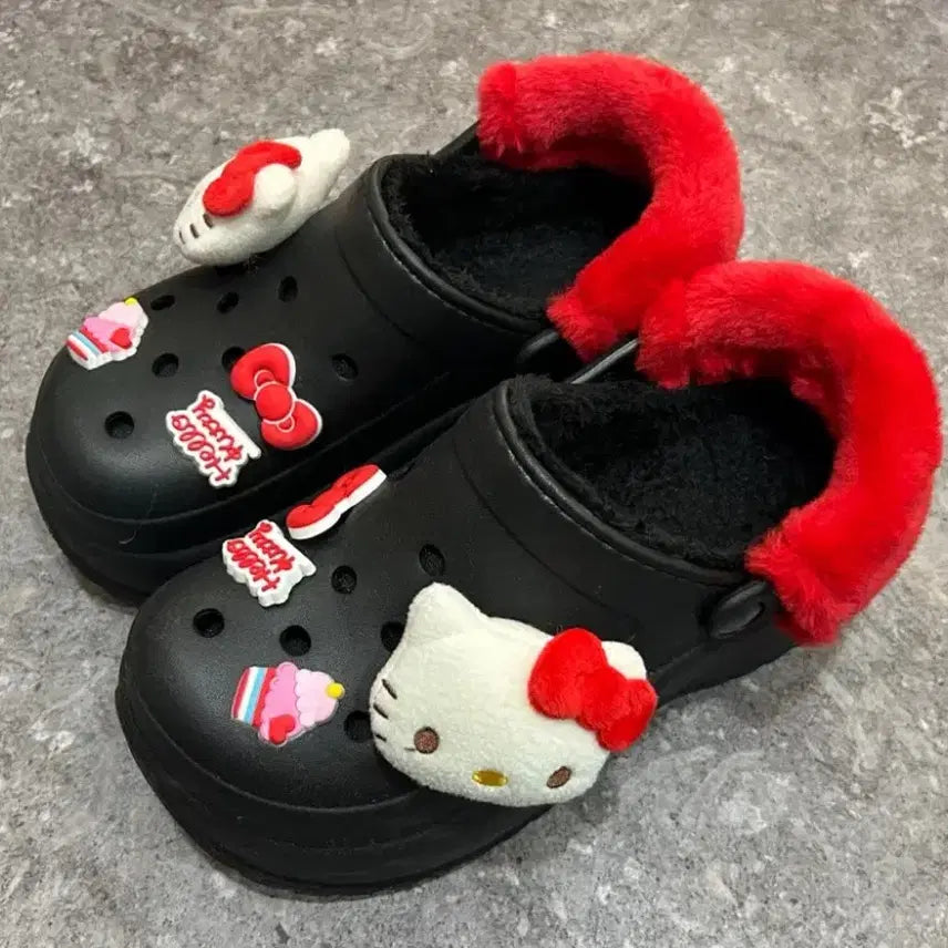 [BUNJANG] Hello Kitty Black Fur-Lined Slippers (Size 240) / 키티 슬리퍼(240)