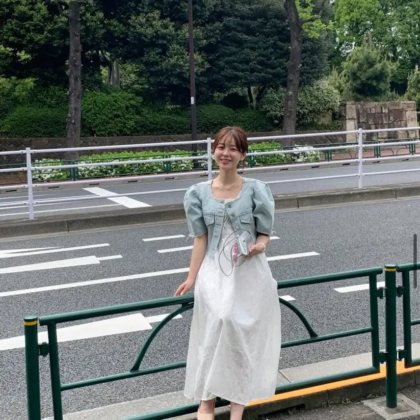 [BUNJANG] Bicyne Square Neck Denim Jacket / 바이씨니 스퀘어 청자켓
