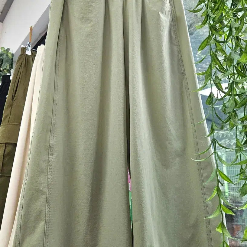 [BUNJANG] Wide Banding Pants Khaki (Size 55) / [새상품]바스락 스판 와이드 밴딩 바지(55)