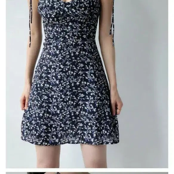 [BUNJANG] Pattern Flower Mini Dress - Size S / 패턴 플라워 미니 원피스 S 사이즈