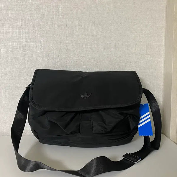 [BUNJANG] Adidas Shoulder Bag Black / 아디다스 adidas 숄더백 블랙 크로스백 가방