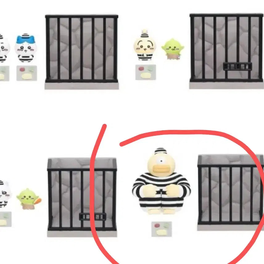 [BUNJANG] Chiikawa Odde Prison Figure / 먼작귀 오데 감옥 피규어 치이카와