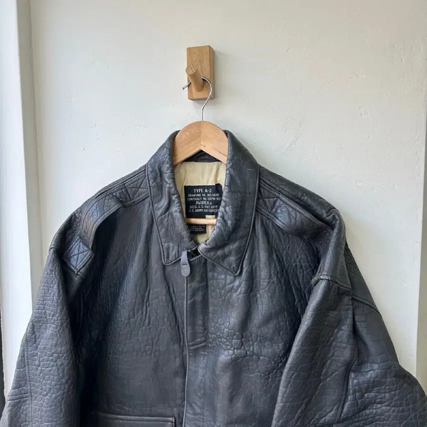 [BUNJANG] Avirex A-2 U.S. ARMY Leather Jacket / 18049 - 90s 아비렉스 A-2 U.S.ARMY 레더 자켓