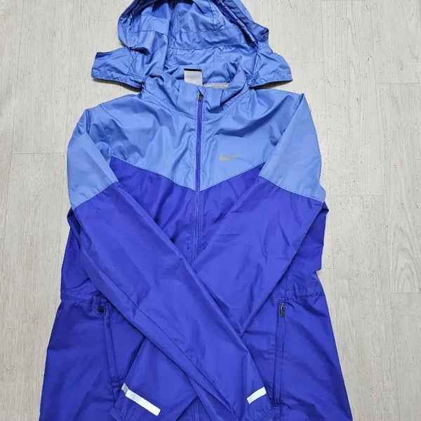 [BUNJANG] Nike Windbreaker Jacket - Size L / 나이키 바람막이 L 사이즈