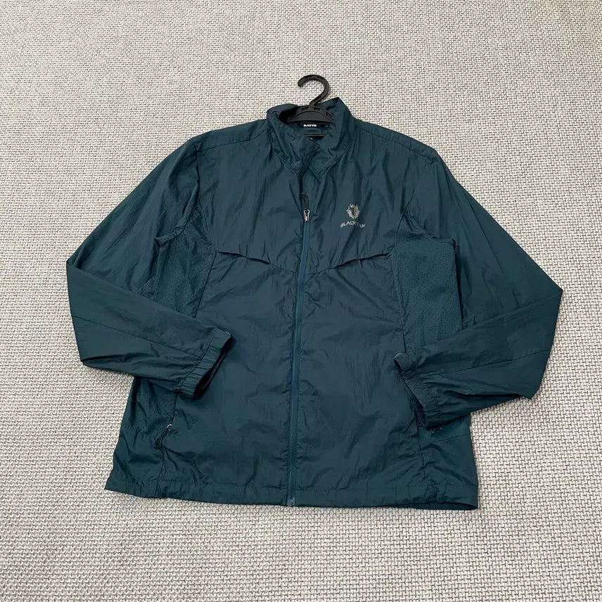 [BUNJANG] Blackyak Lightweight Windbreaker 23SS L / L 블랙야크 등산 경량 바람막이 23SS N.9780