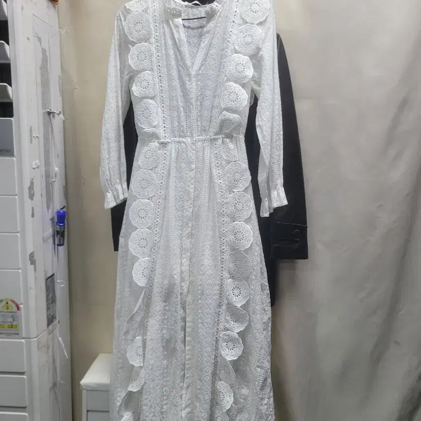 [BUNJANG] Maje Lace Dress / maje 레이스원피스1