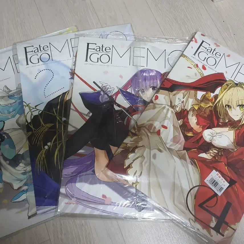 [BUNJANG] FGO Wada Arco Wada Memo Vol. 1-4 Bundle Set / [일괄] FGO 와다 아루코 와다 메모 1~4