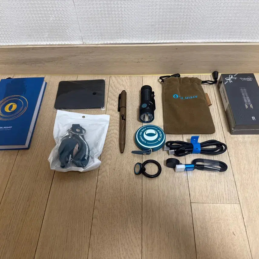 [BUNJANG] Olight Bundle Set / 오라이트 일괄