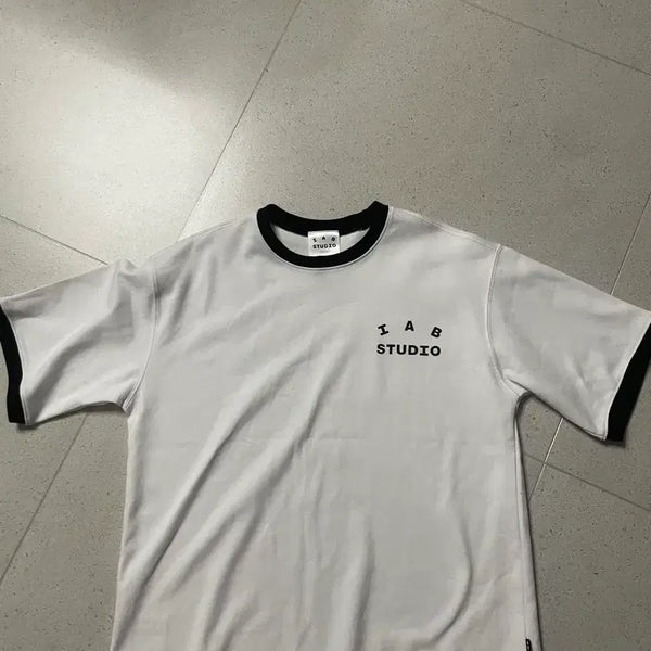 [BUNJANG] IAB Studio Eastblissed Size M / 아이앱 스튜디오 이스트블리시드 m사이즈 (새상품급)