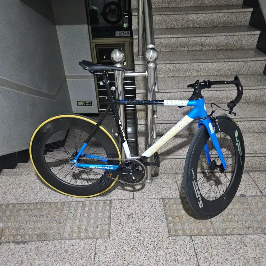 [BUNJANG] Engine11 Blueskyn Custom Build / 엔진11블루스킨 급처합니다