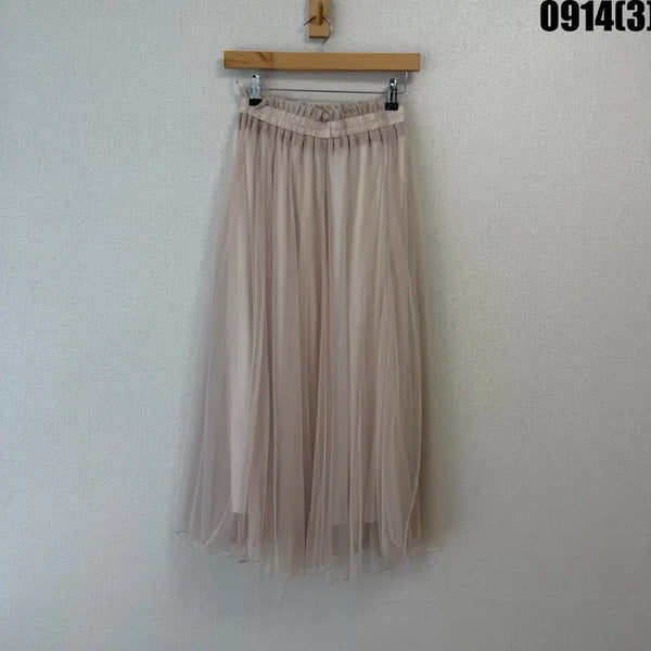 [BUNJANG] Beige Long Chiffon Skirt / 베이지색 롱쉬폰스커트 free