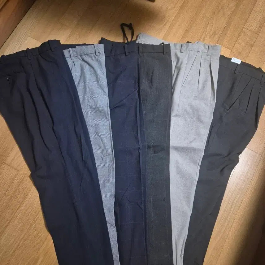 [BUNJANG] Tony Wack & Uniqlo Pants Bundle Set (6 pcs) / 토니웩 2벌, 유니클로 4벌 팬츠 정장 바지 슬랙스