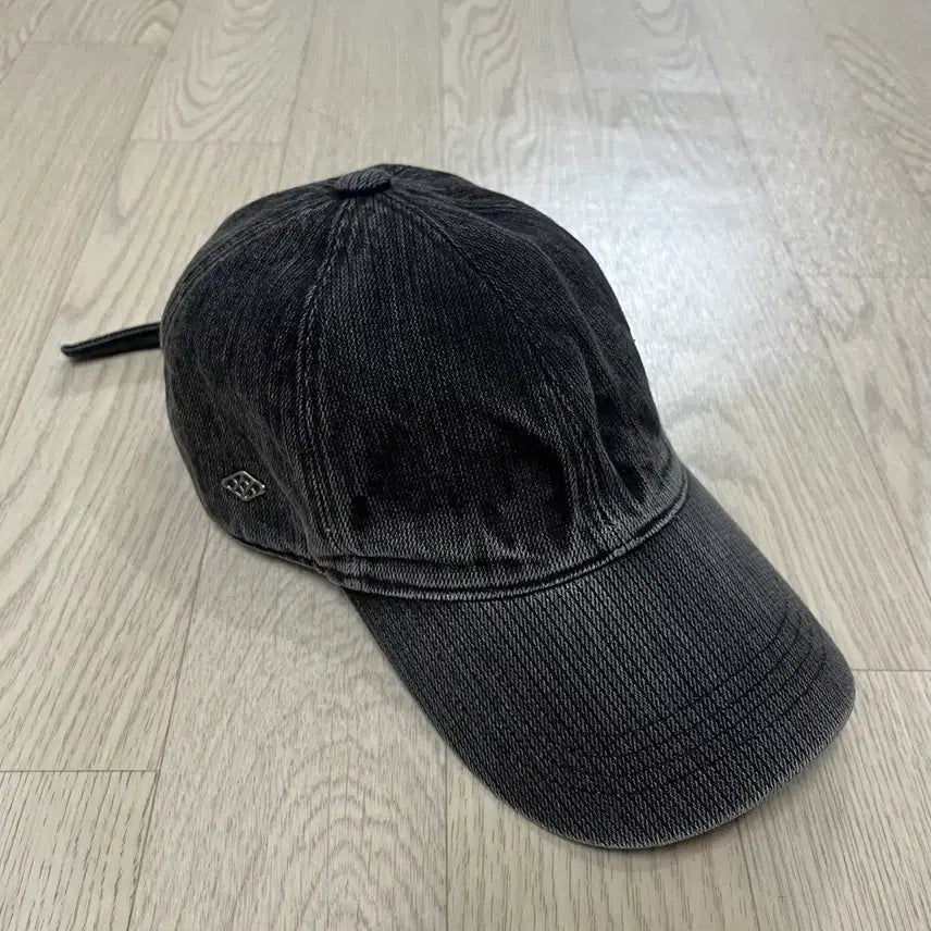 [BUNJANG] Vellie City Draft Ball Cap - Rail Black / 벨리에 시티 드래프트 볼캡 - 레일 블랙