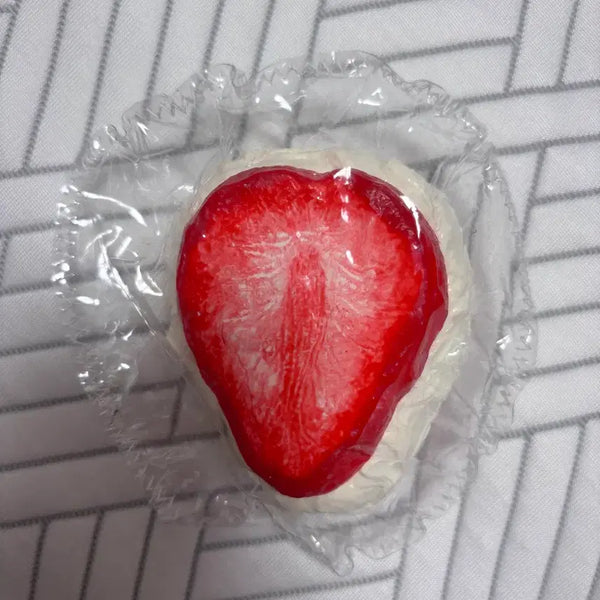 [BUNJANG] Strawberry Mochi / 샤오홍슈 딸기말랑이