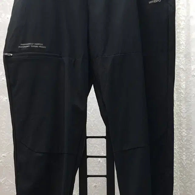 [BUNJANG] Umbro Banding Comfortable Pants / umbro  밴딩편한바지 34~36