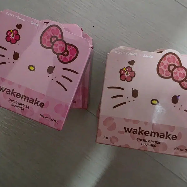 [BUNJANG] WAKEMAKE Hello Kitty Shimmer Blusher (Shades 8 & 9) / 웨이크메이크 헬로키티 쉬머 블러셔 8호 3개 9호3개