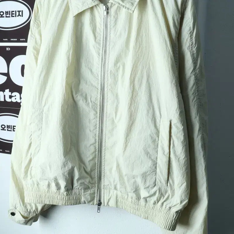 [BUNJANG] In Silence Zip-Up Windbreaker Jacket / (L-XL) 인사일런스 집업 바람막이 점퍼자켓 봄버 투웨이-H38847