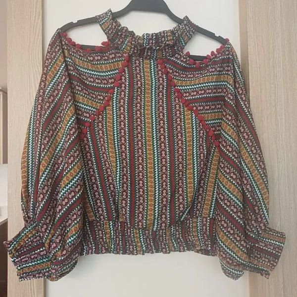 [BUNJANG] Off-the-Shoulder Pattern Blouse (Free Size) / 오프숄더 패턴 블라우스 free