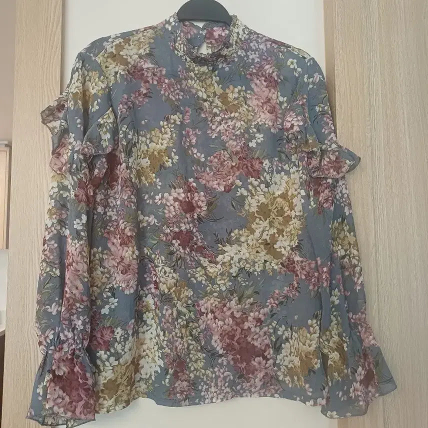 [BUNJANG] Chiffon Frill Blouse (Size 95) / 쉬폰  프릴 블라우스 95