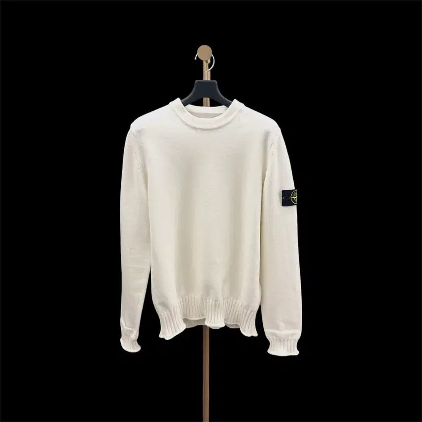 [BUNJANG] Stone Island Logo Patch Knit Ivory / [백화점/M] 스톤아일랜드 와펜 패치 니트 (아이보리)