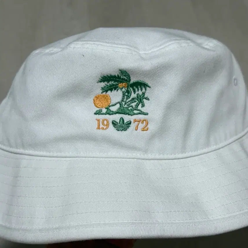 [BUNJANG] Adidas Authentic Bucket Hat - White / 아디다스 정품 버킷햇 벙거지모자 화이트