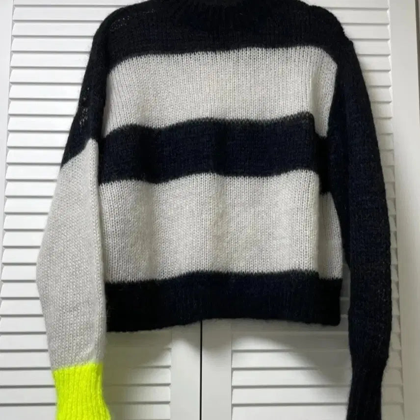 [BUNJANG] Striped Knit Sweater / 단가라 니트