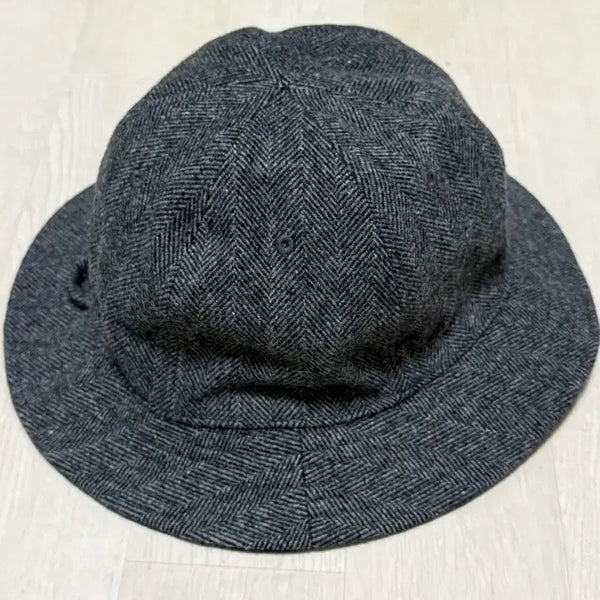[BUNJANG] Beslow Reversible Bucket Hat / 비슬로우 리버시블 양면 버킷햇 벙거지모자