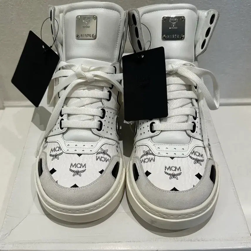 [BUNJANG] MCM Visetos Sneakers White / MCM 비세토스 스니커즈 화이트