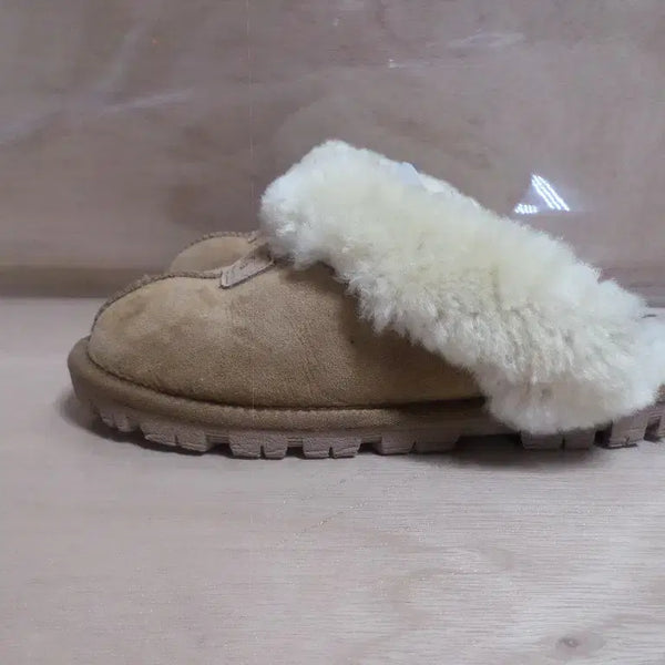 [BUNJANG] UGG Australia Sheepskin Mules Slippers / 후루룩구제2 240 어그 뮬 슬리퍼 방한 신발 260915
