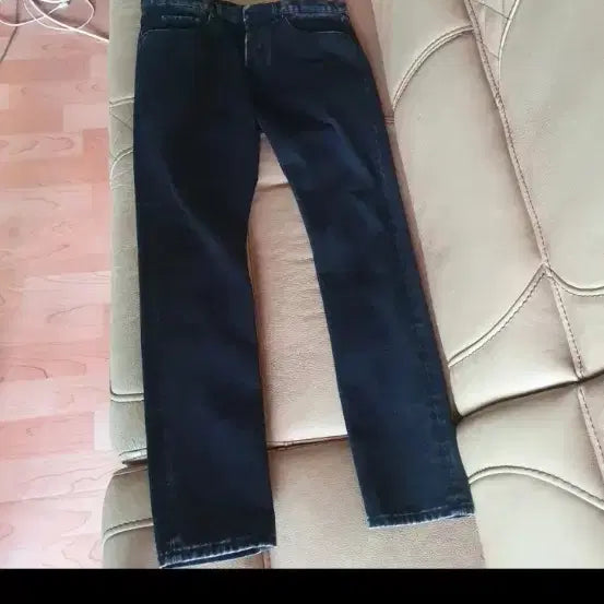[BUNJANG] Valentino Black Jeans / 발렌티노 블랙진