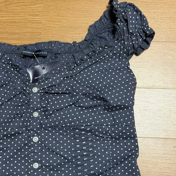 [BUNJANG] Brandy Melville Dot Shirring Top Blouse Navy / 브랜디멜빌 도트 셔링 탑 블라우스 네이비