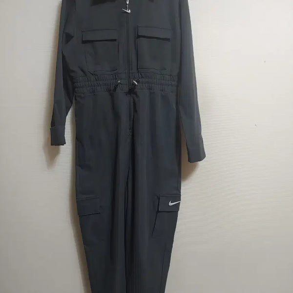 [BUNJANG] Nike Black Jumpsuit / 나이키 점프수트 블랙