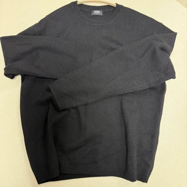 [BUNJANG] Minimal Crewneck Knit / 무산사 스탠다드 미니멀 크루넥 니트
