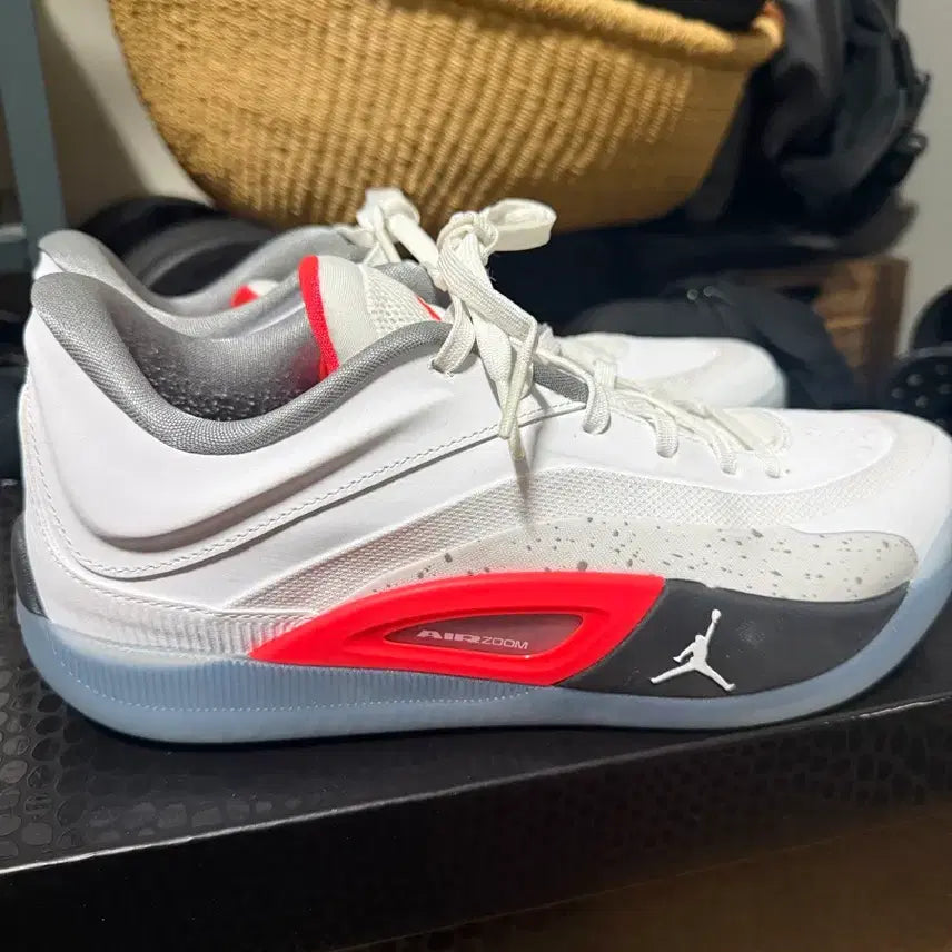 [BUNJANG] Jordan 4 PF 285 / 자이언 4 pf 285
