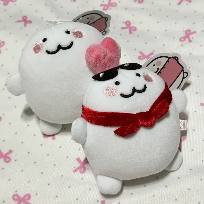 [BUNJANG] Anonymous Dong-geuri Doll Keychain 2 Types Bundle Set (Heart, Scarf) / 익명이 동그리 인형 키링 2종 일괄 세트 (하트, 스카프)