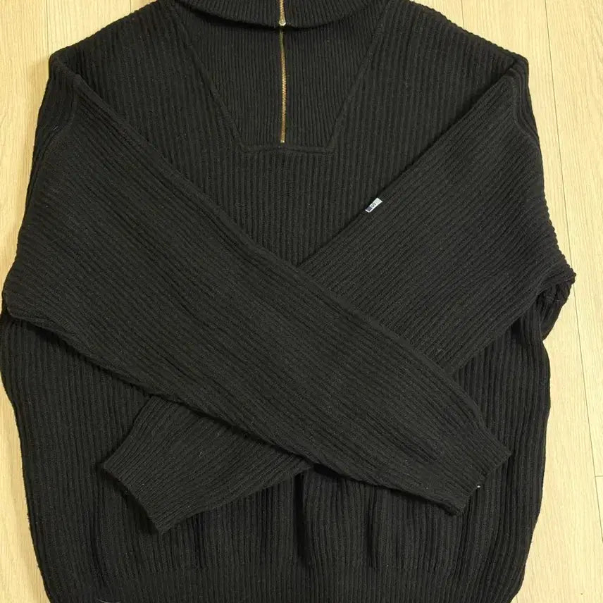 [BUNJANG] Levi's Spanish Wool Blend Half-Zip Knit / 리바이스 스페인산 울 혼방 반집업 니트